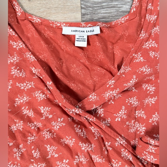 American Eagle Rust Orange Floral 2 Piece Set top and Cropped Pants Size Small - Picture 4 of 5